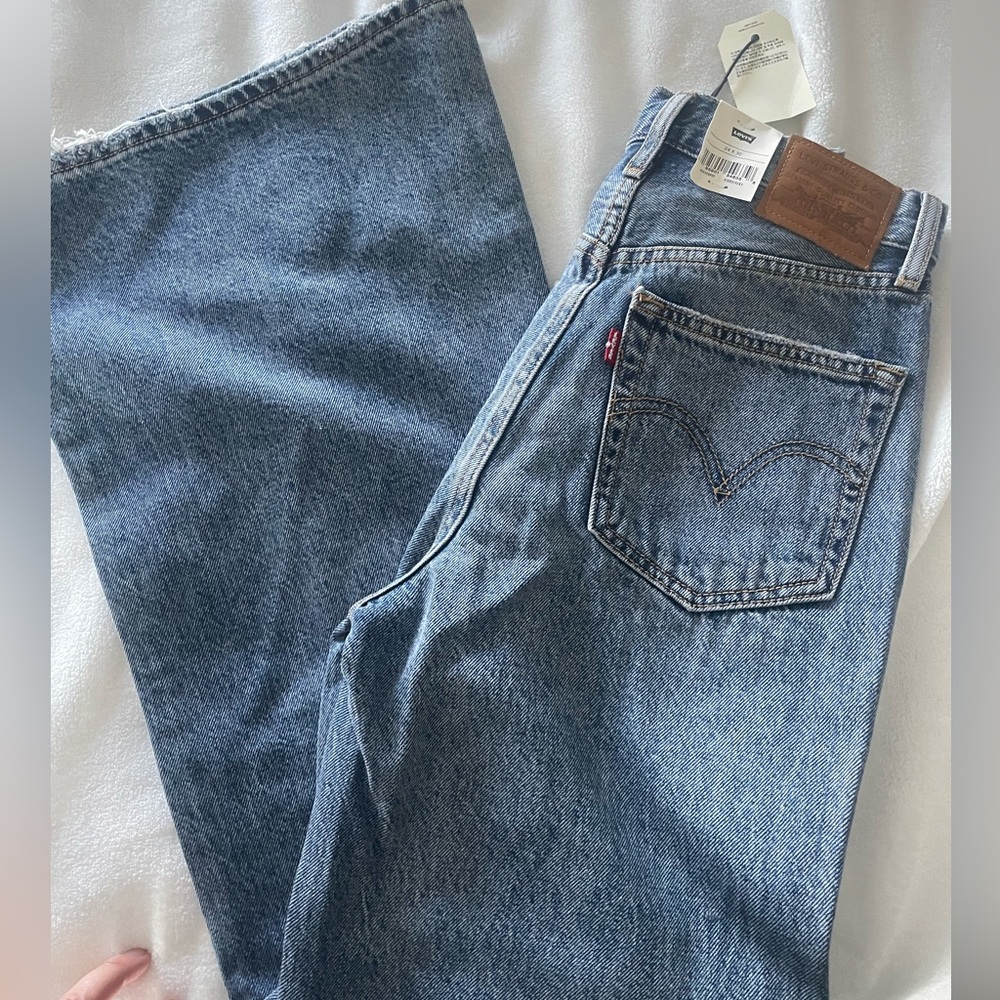 Levi's High Loose Flare Wide Leg Jeans in Take Notes